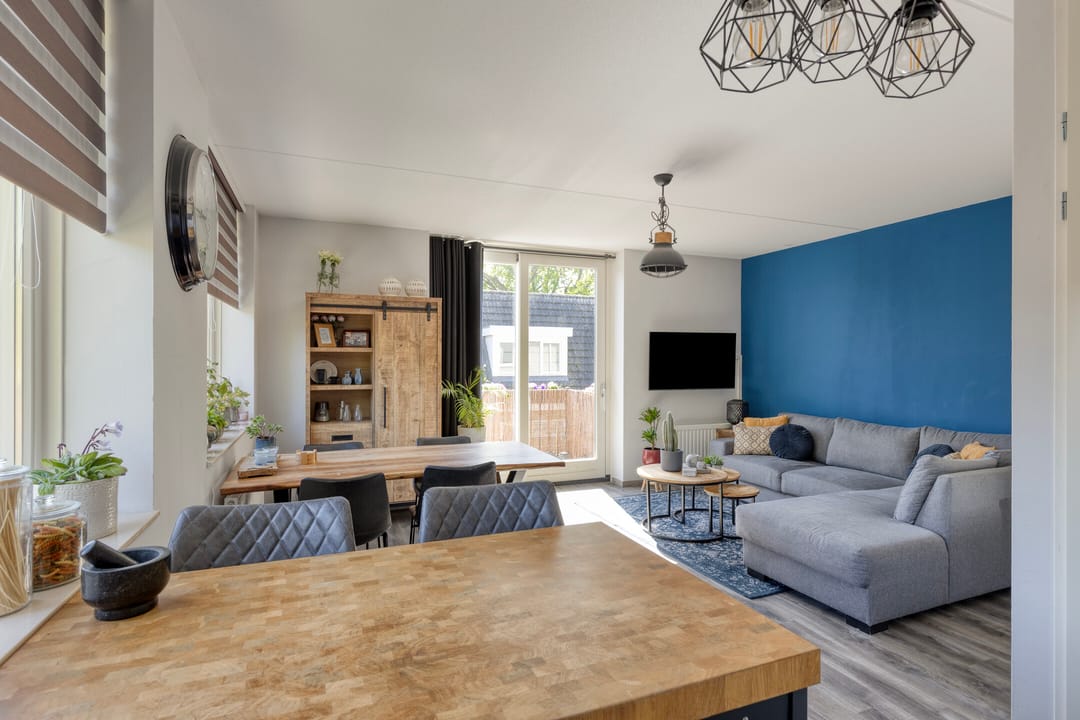 Photo 16 of Lambertusstraat 5-D