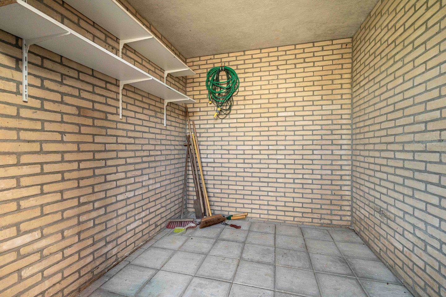 Photo 20 of De Bekroning 12
