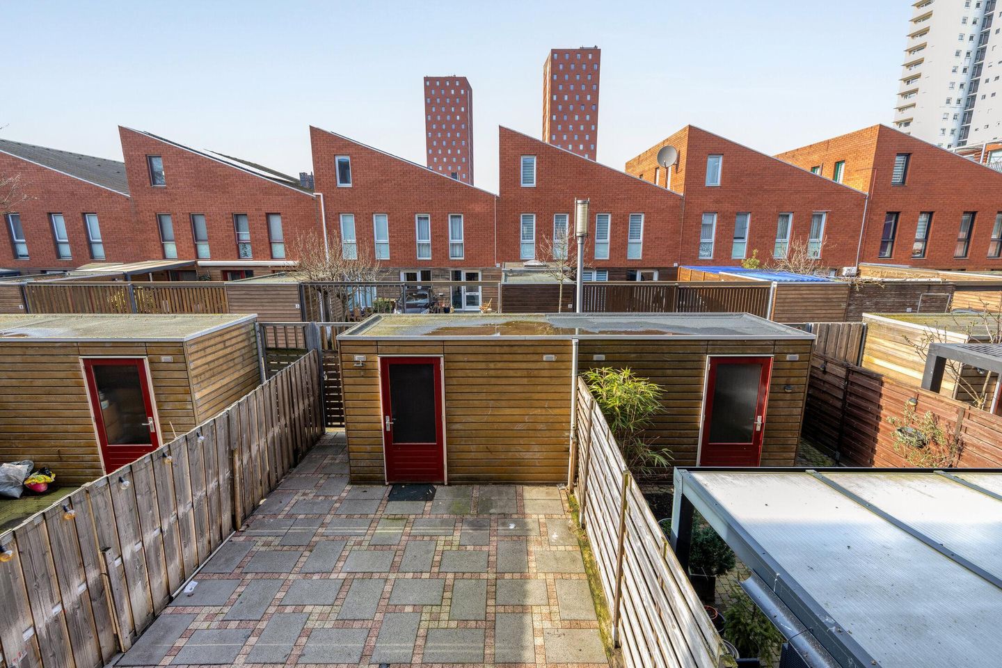 Spacious ground floor apartment with sunny garden in popular Katendrecht — 20