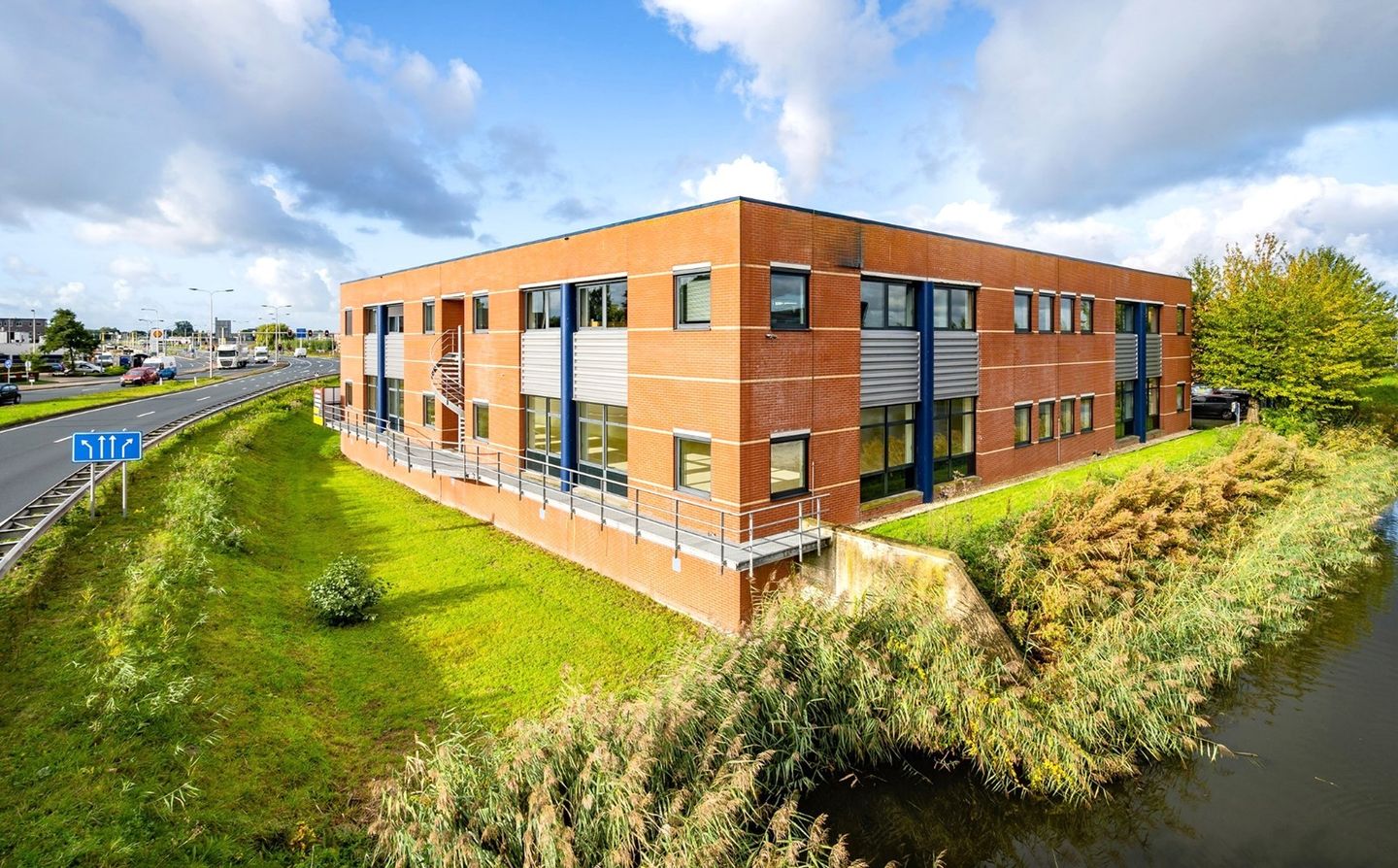 Bekijk foto 1 van Breguetlaan 34