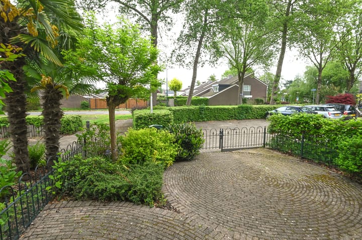 Foto 2 van Madelieflaan 28