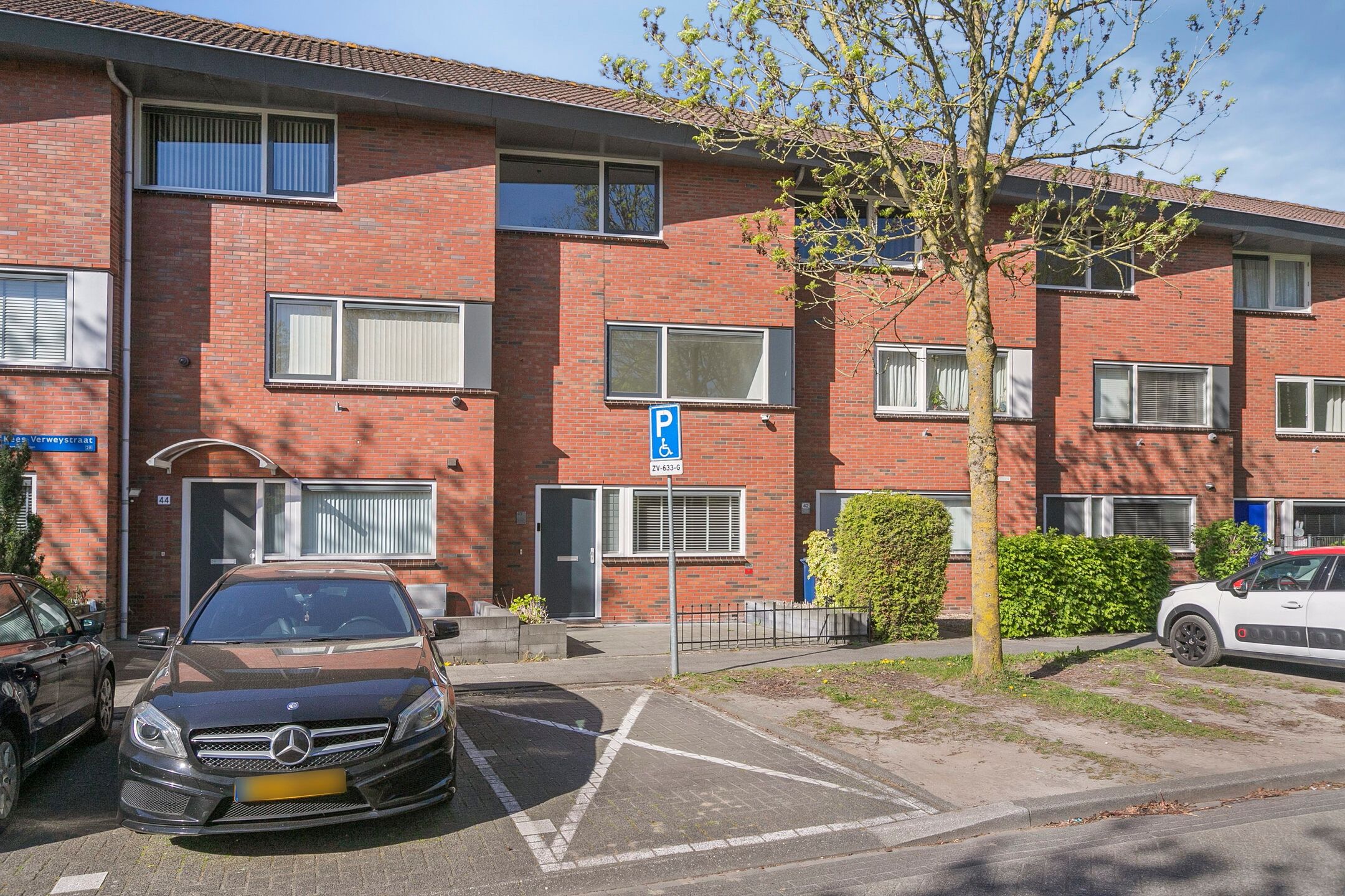 Photo 6 of Kees Verweystraat 43