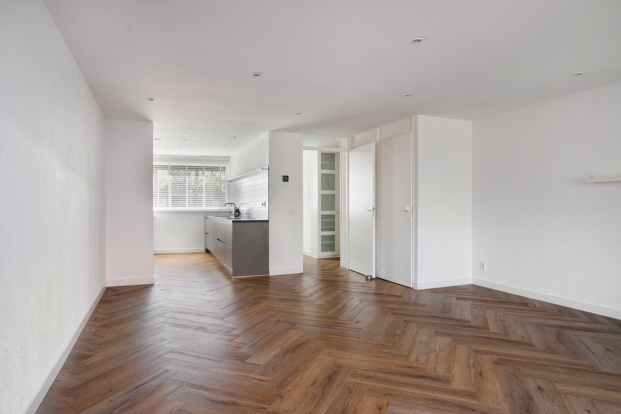 Photo 9 of Kees Verweystraat 43