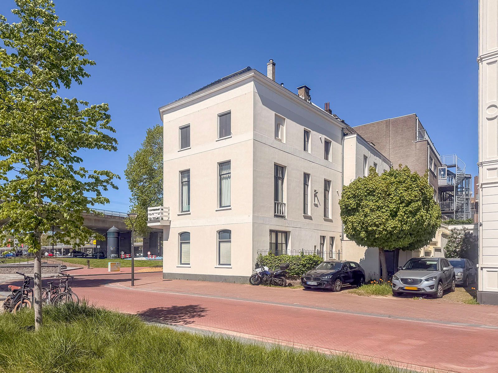 Photo 6 of Roermondsplein 38