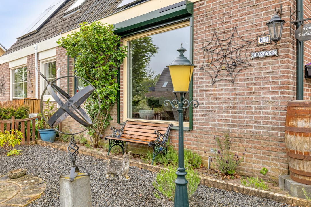 Photo 17 of Schoolstraat 7