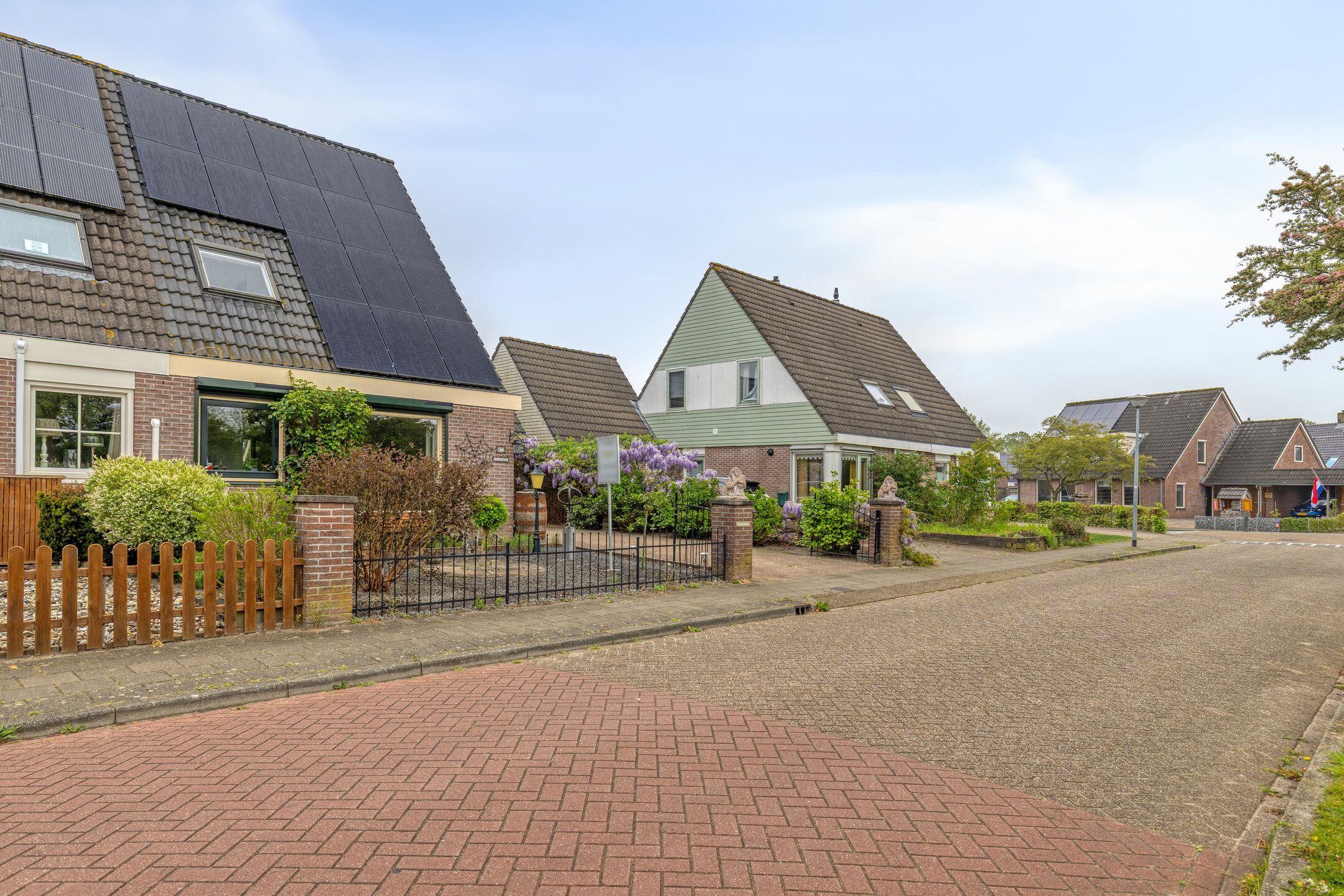 Photo 12 of Schoolstraat 7
