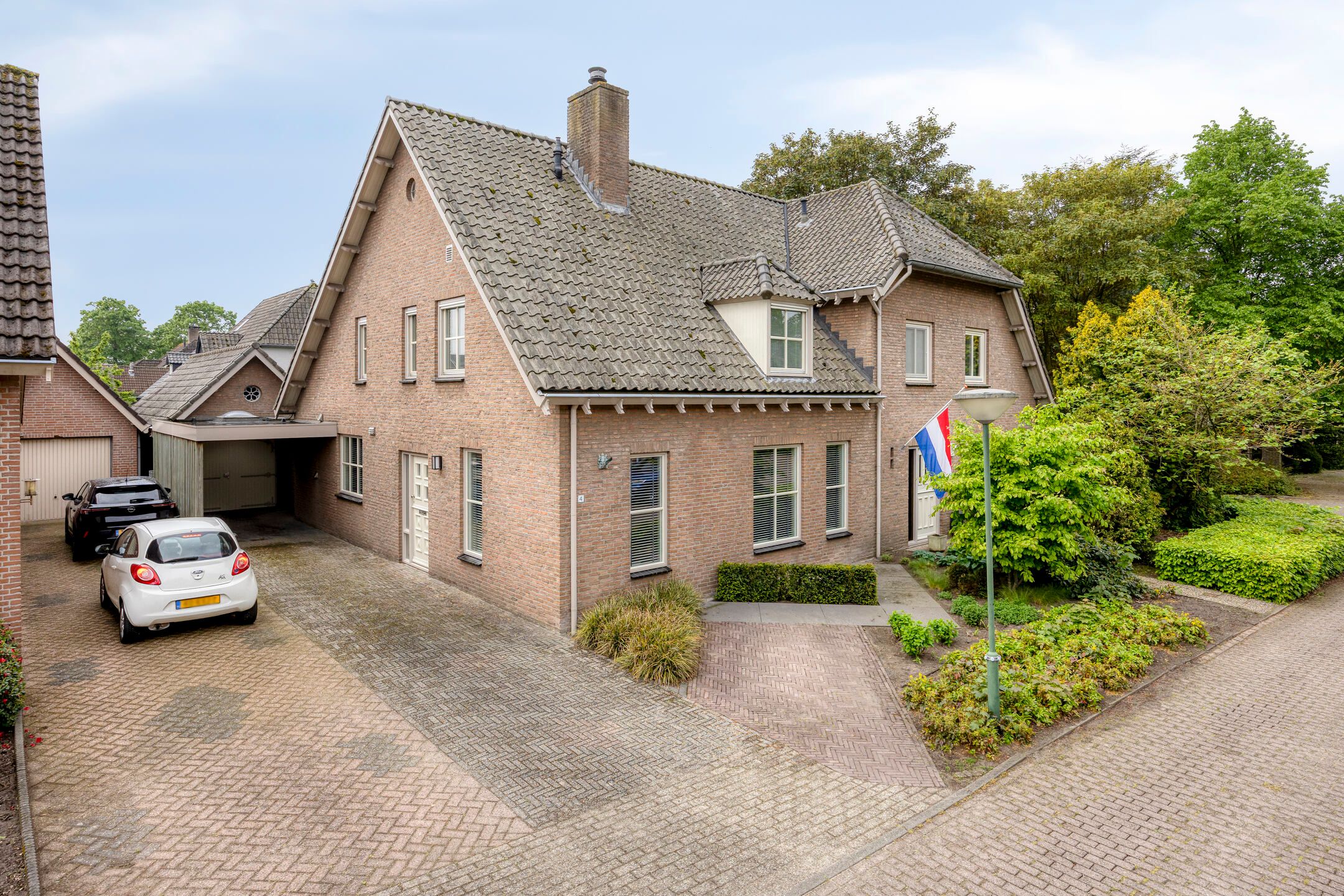Groot Dorsent 4 
