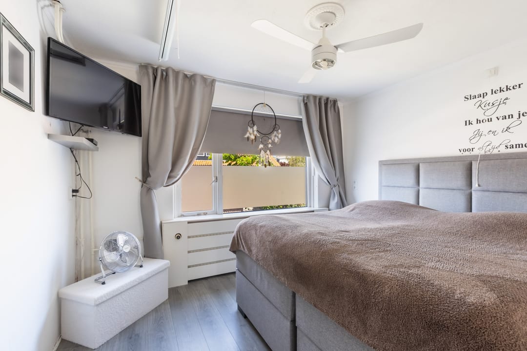 Photo 31 of Beatrixstraat 11