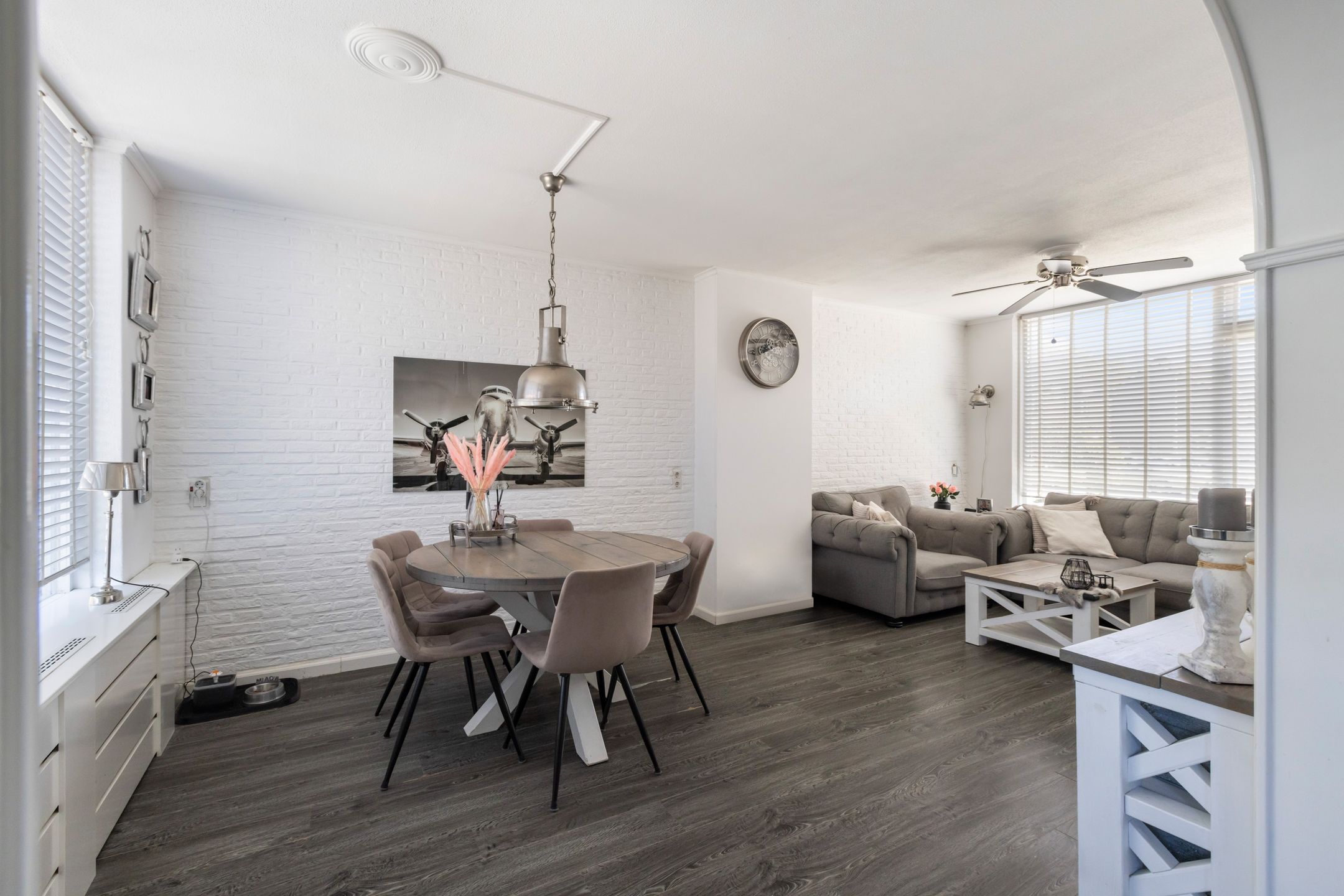 Photo 60 of Beatrixstraat 11