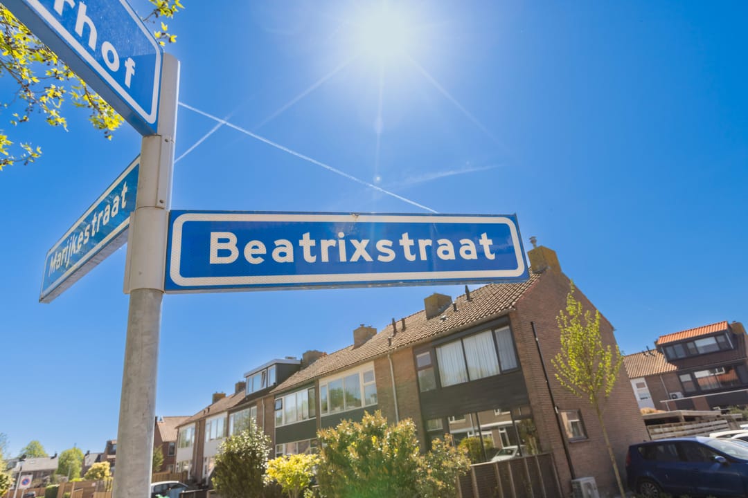 Photo 47 of Beatrixstraat 11