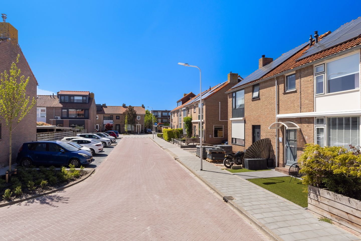 Photo 49 of Beatrixstraat 11