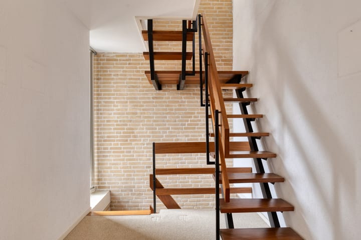 Hoekwoning te koop: hulsbekenkamp 53, Oldenzaal