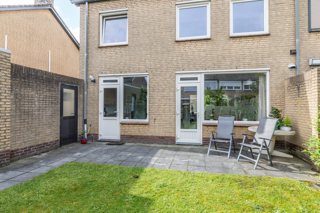 Photo 28 of Floribertusstraat 18