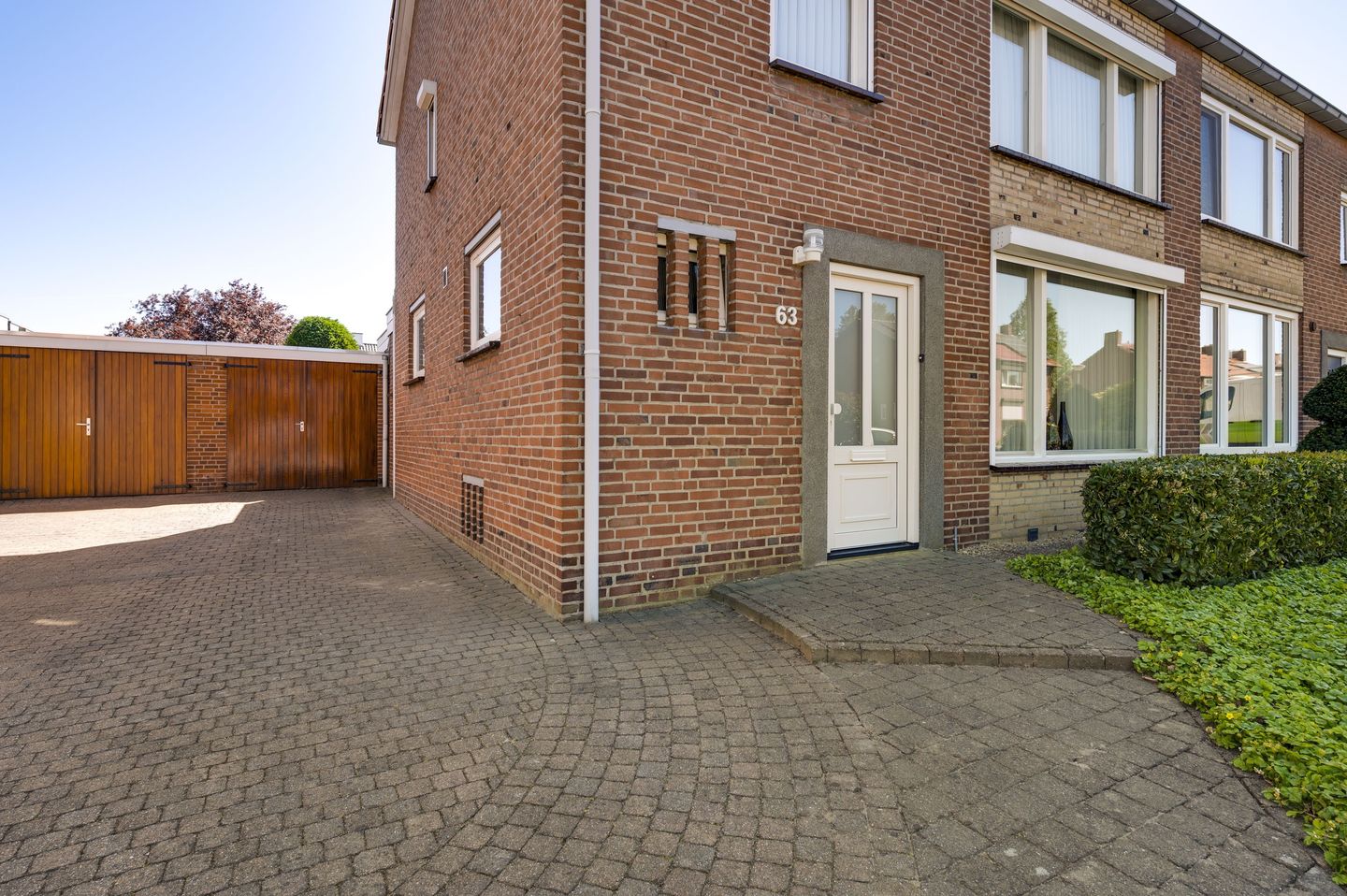 Photo 4 of Burgemeester Mertensstraat 63
