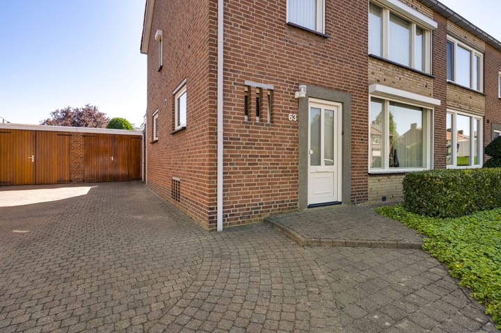 Photo 4 of Burgemeester Mertensstraat 63
