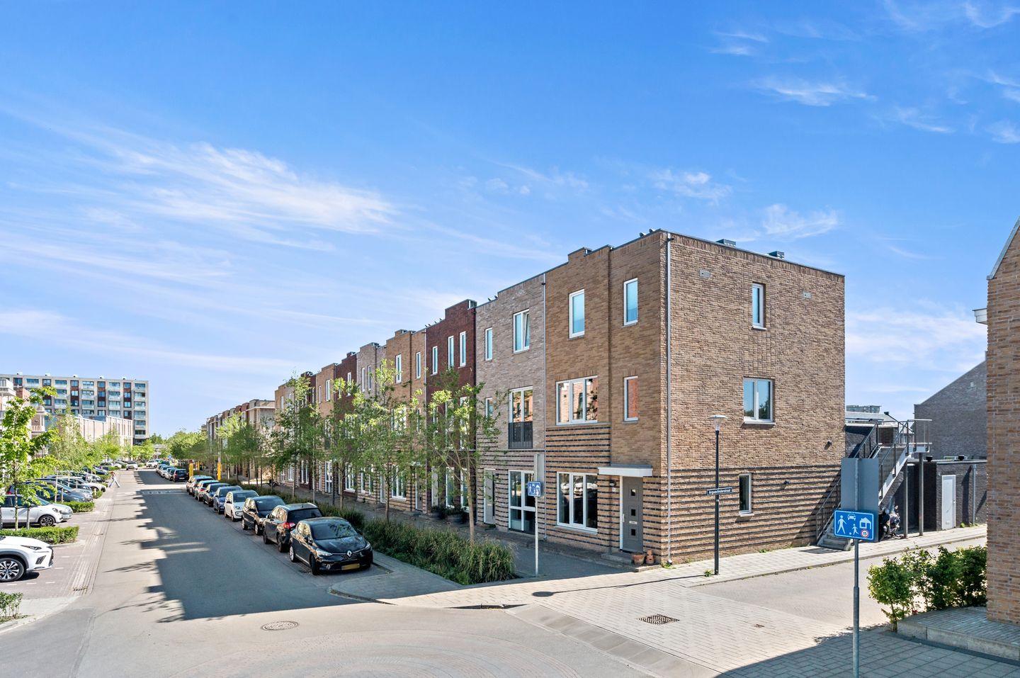 Luxurious Sustainable Maisonnette in RijswijkBuiten — 34