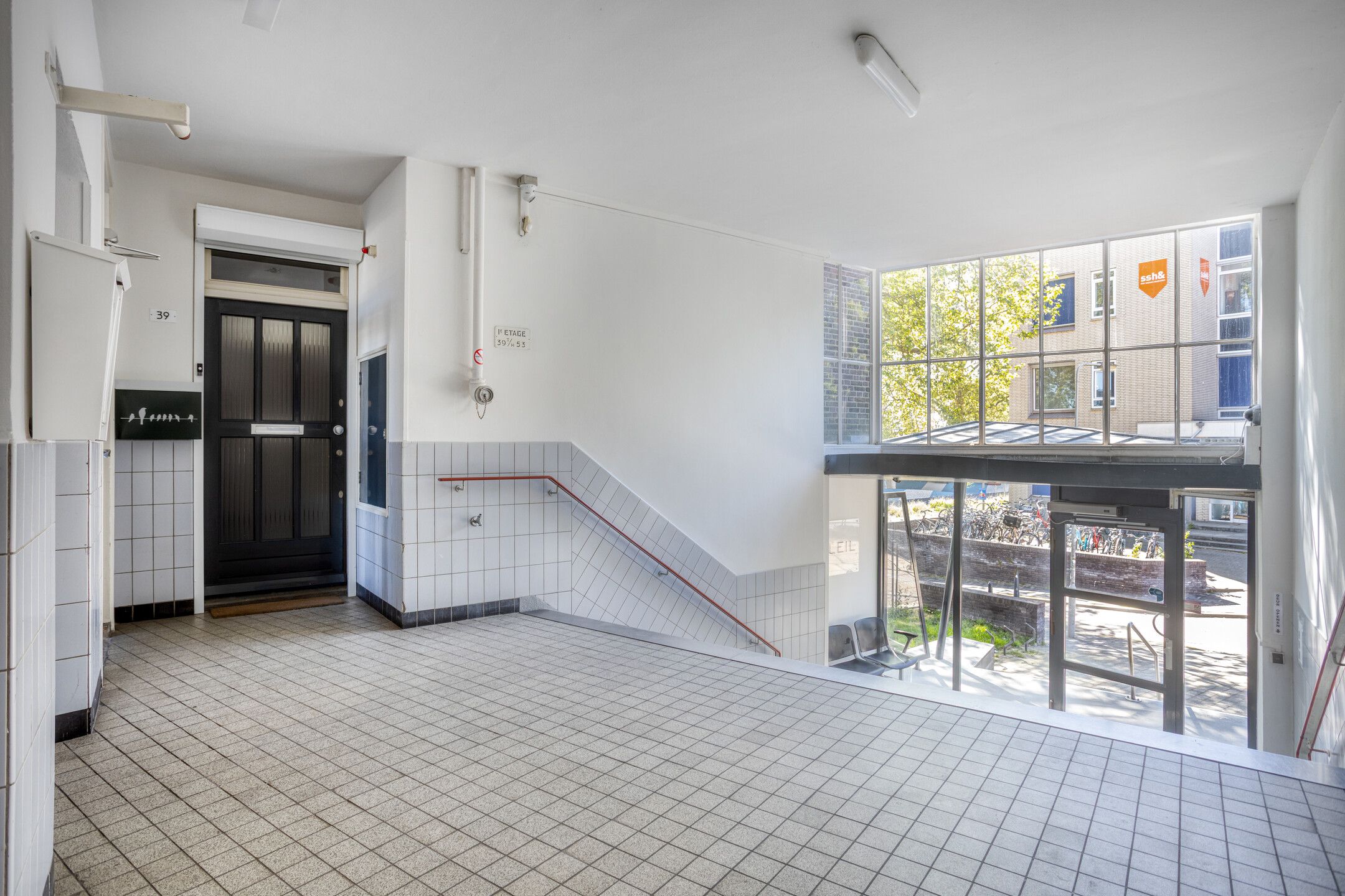 Photo 6 of Bergstraat 71