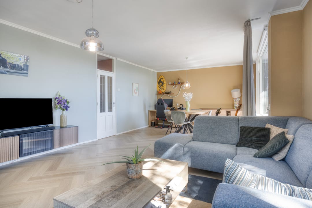 Photo 11 of Bergstraat 71
