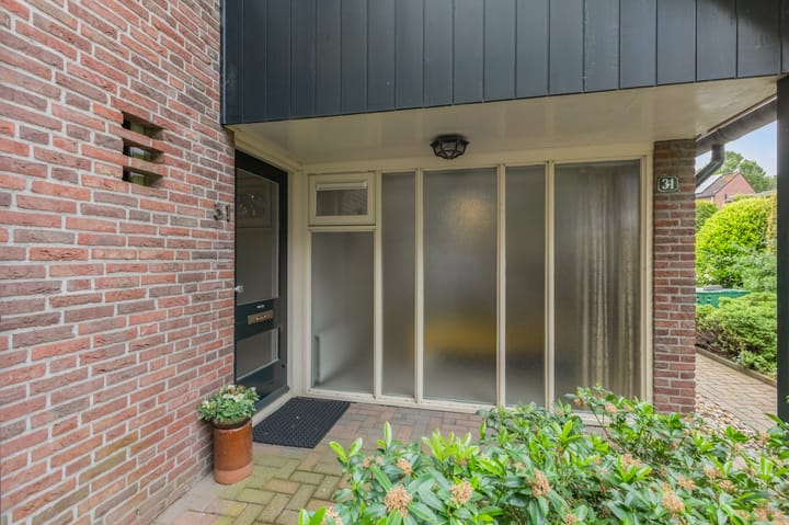 Twee-onder-één-kap te koop: Korensingel 31, 'S-Heerenberg