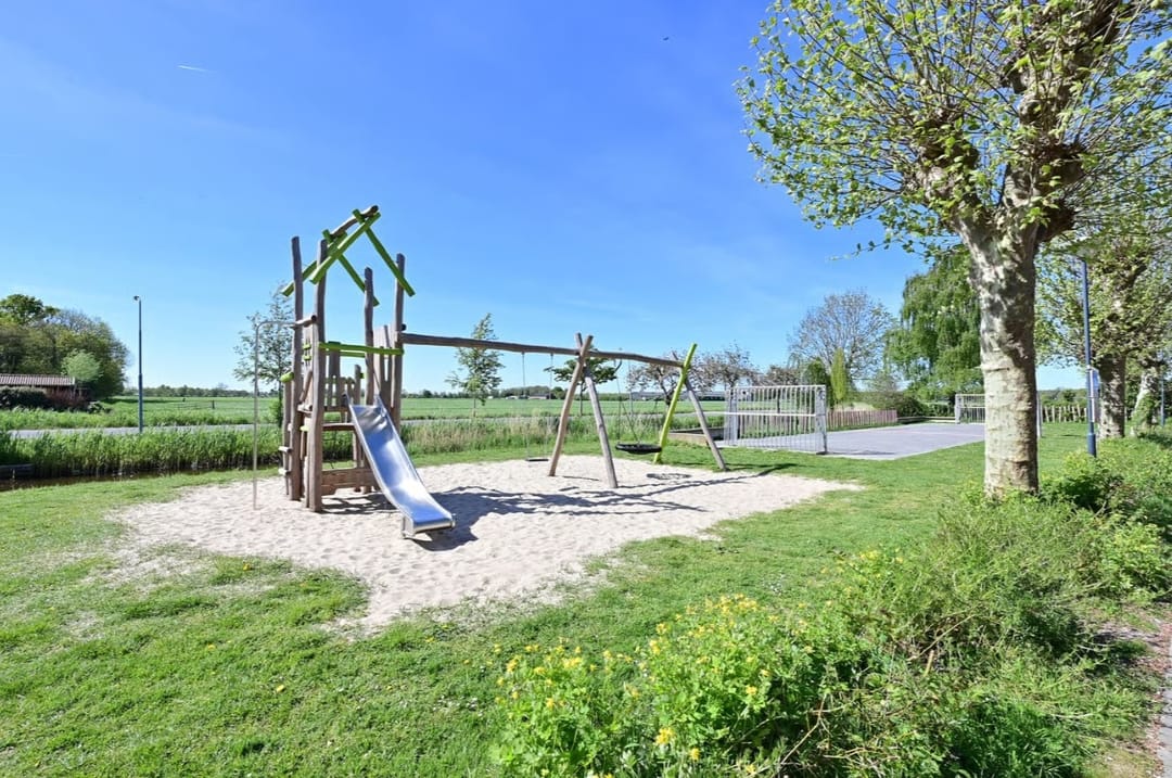 Photo 37 of Anton Mauvelaan 14