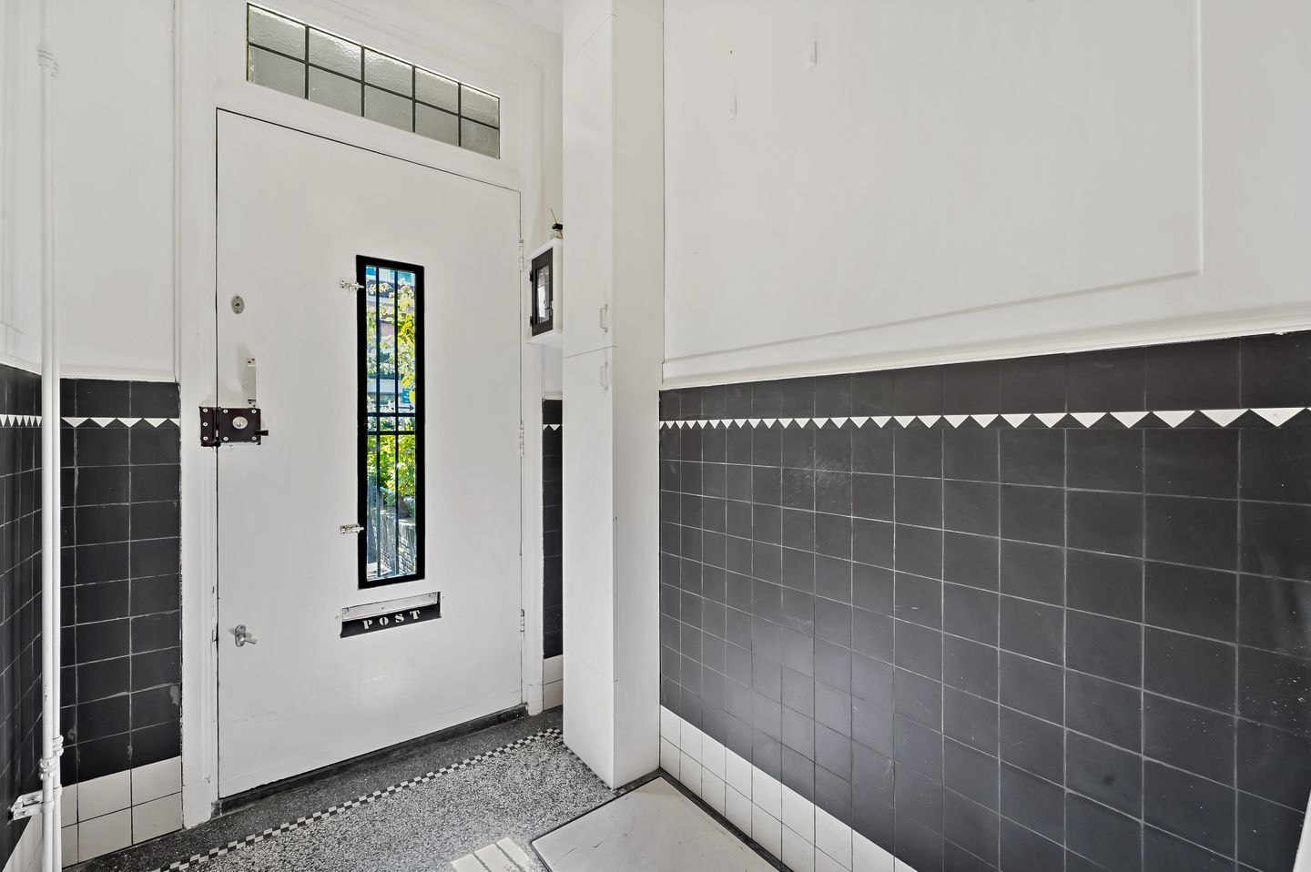 Photo 10 of Ananasstraat 85
