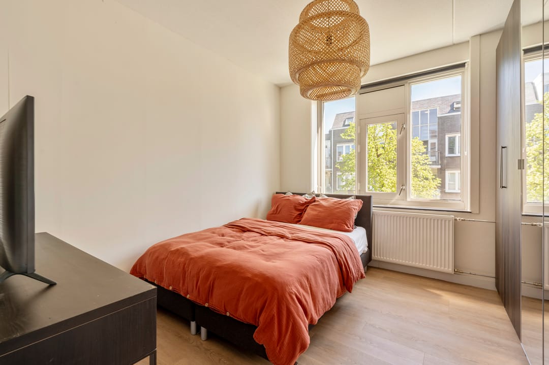 Photo 23 of Haroekoestraat 14-C