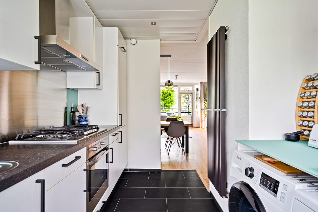 Photo 11 of Merelstraat 2