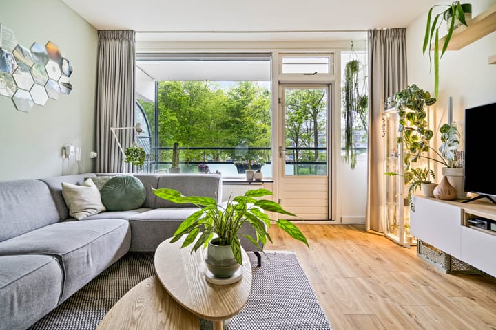 Photo 4 of Merelstraat 2