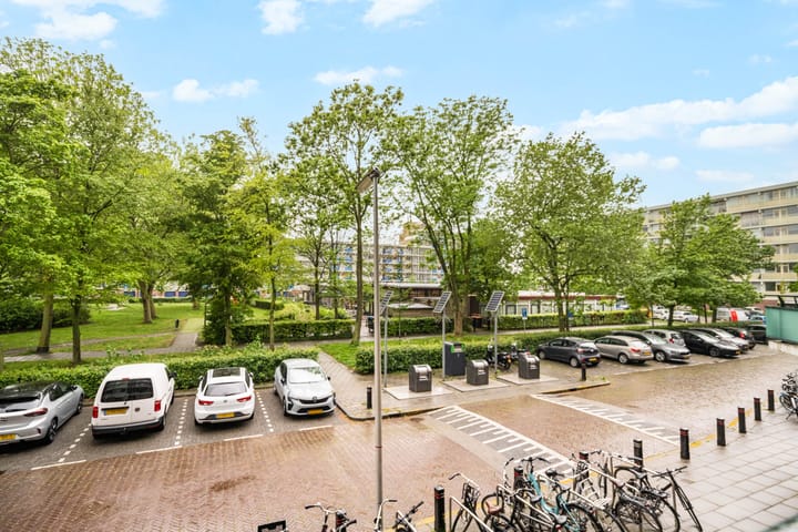 Photo 3 of Merelstraat 2