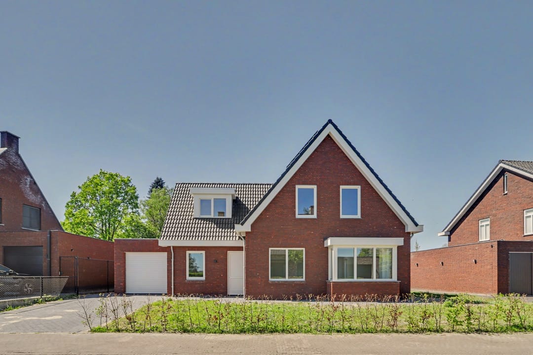 Foto 1 van Engelbrecht I laan 4