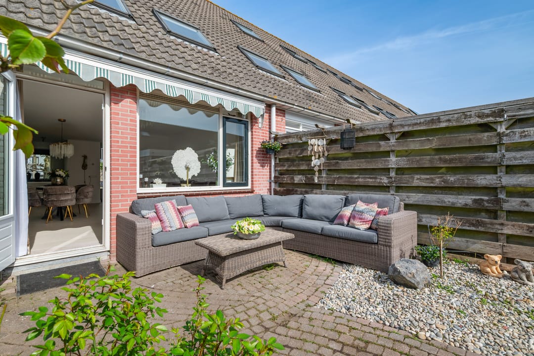 Photo 32 of Aletta Jacobsstraat 37