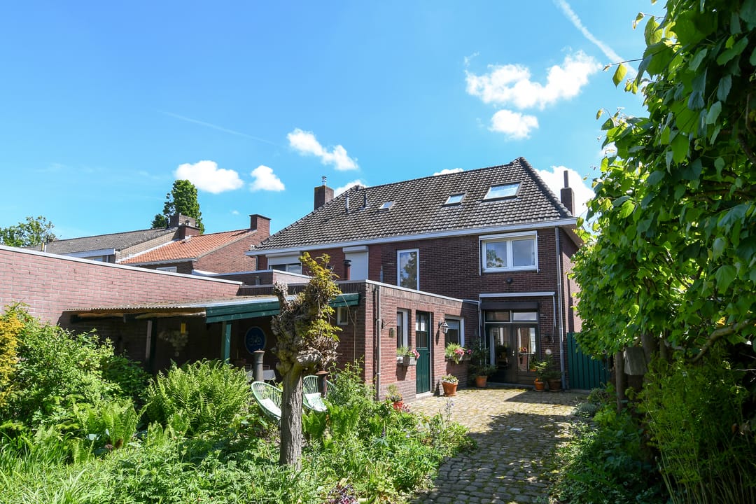 Foto 1 van Kerkstraat 24