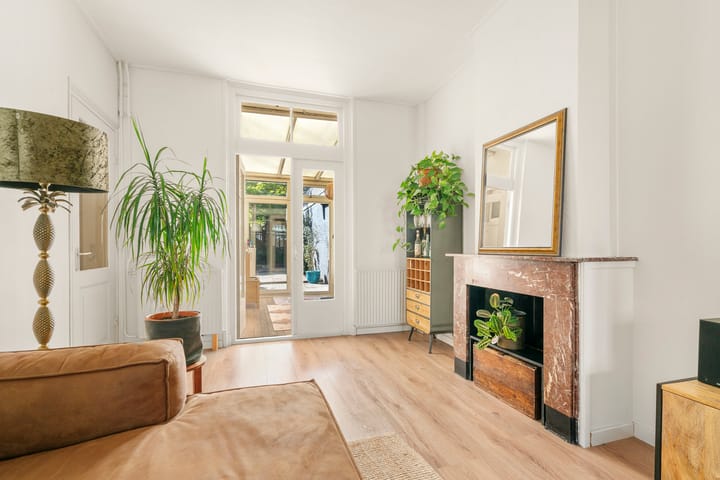 Hoekwoning te koop: Vooruitgangstraat 19, Haarlem