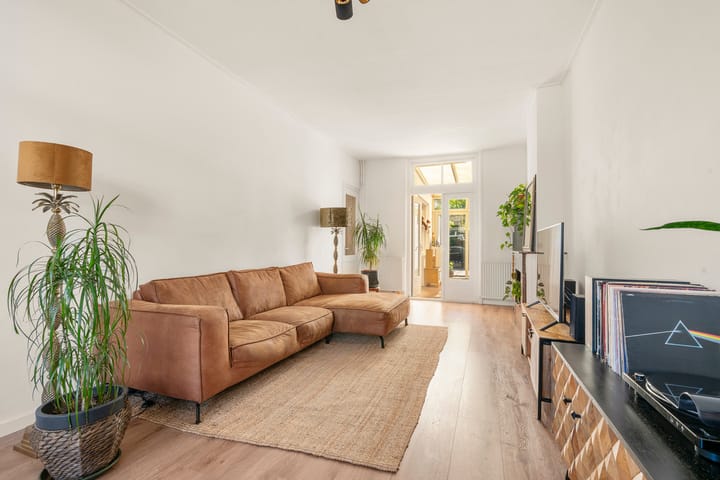 Hoekwoning te koop: Vooruitgangstraat 19, Haarlem