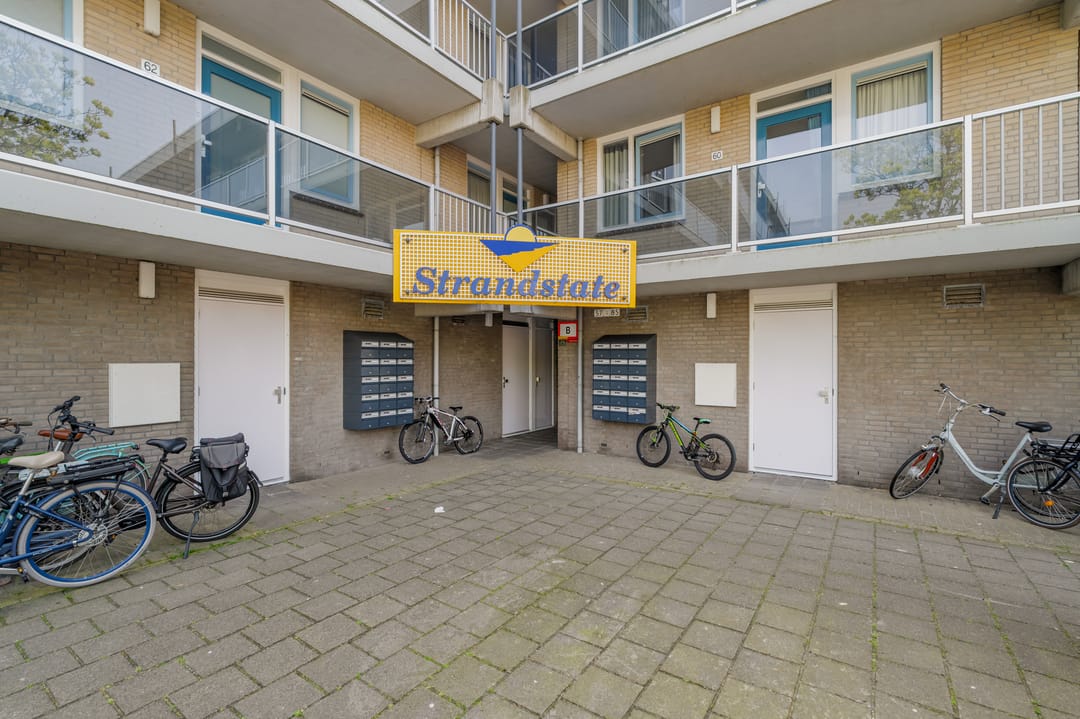 Modern 3-Room Apartment with Sunny South-Facing Balcony in Noordwijk — 23