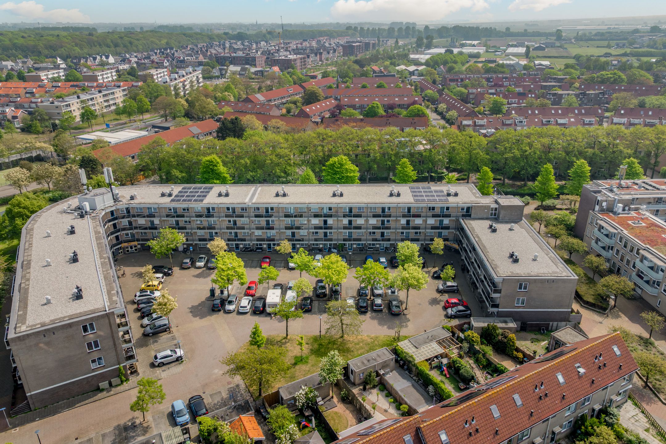 Modern 3-Room Apartment with Sunny South-Facing Balcony in Noordwijk — 27