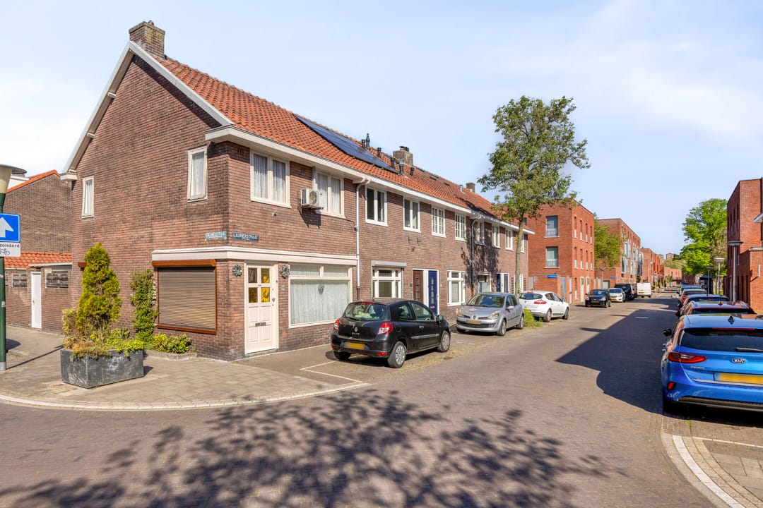 Photo 22 of Laurierstraat 88