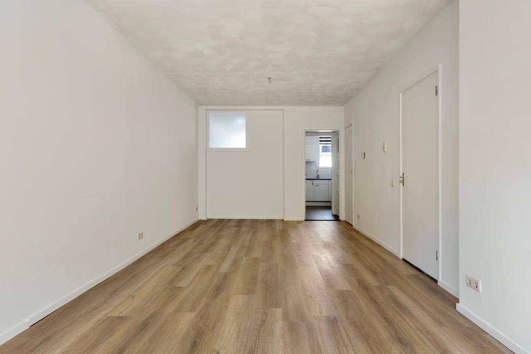 Photo 8 of Laurierstraat 88