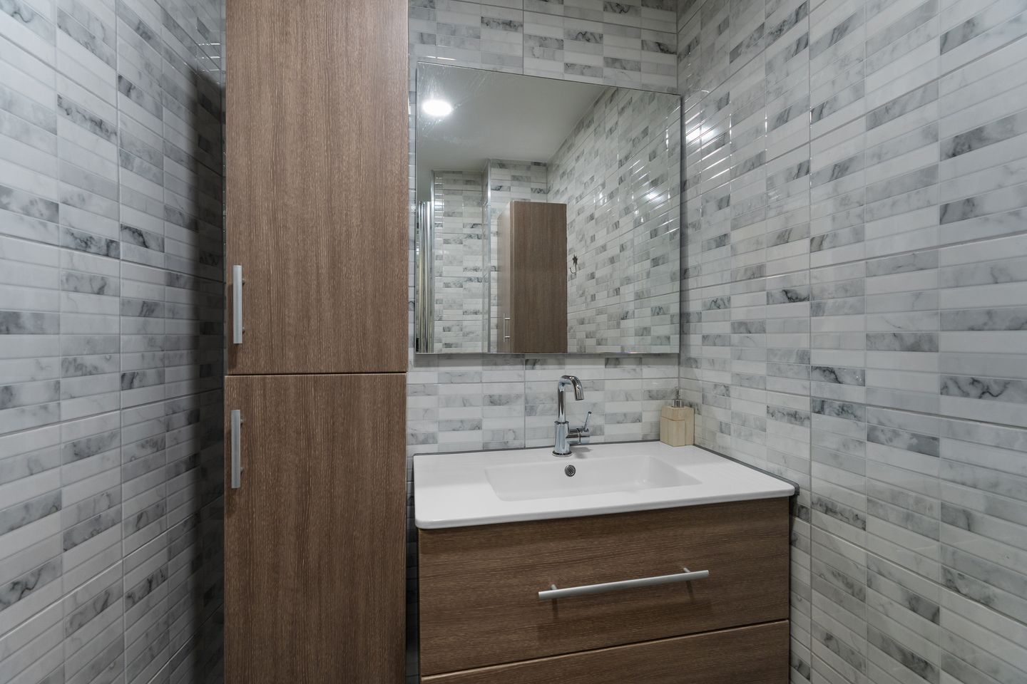 Photo 20 of Wezelrade 133-D