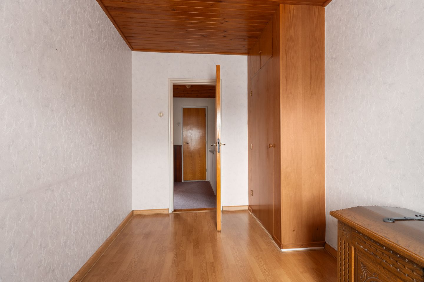 Spacious terraced house with new kitchen and garage in quiet Didam neighborhood — 25