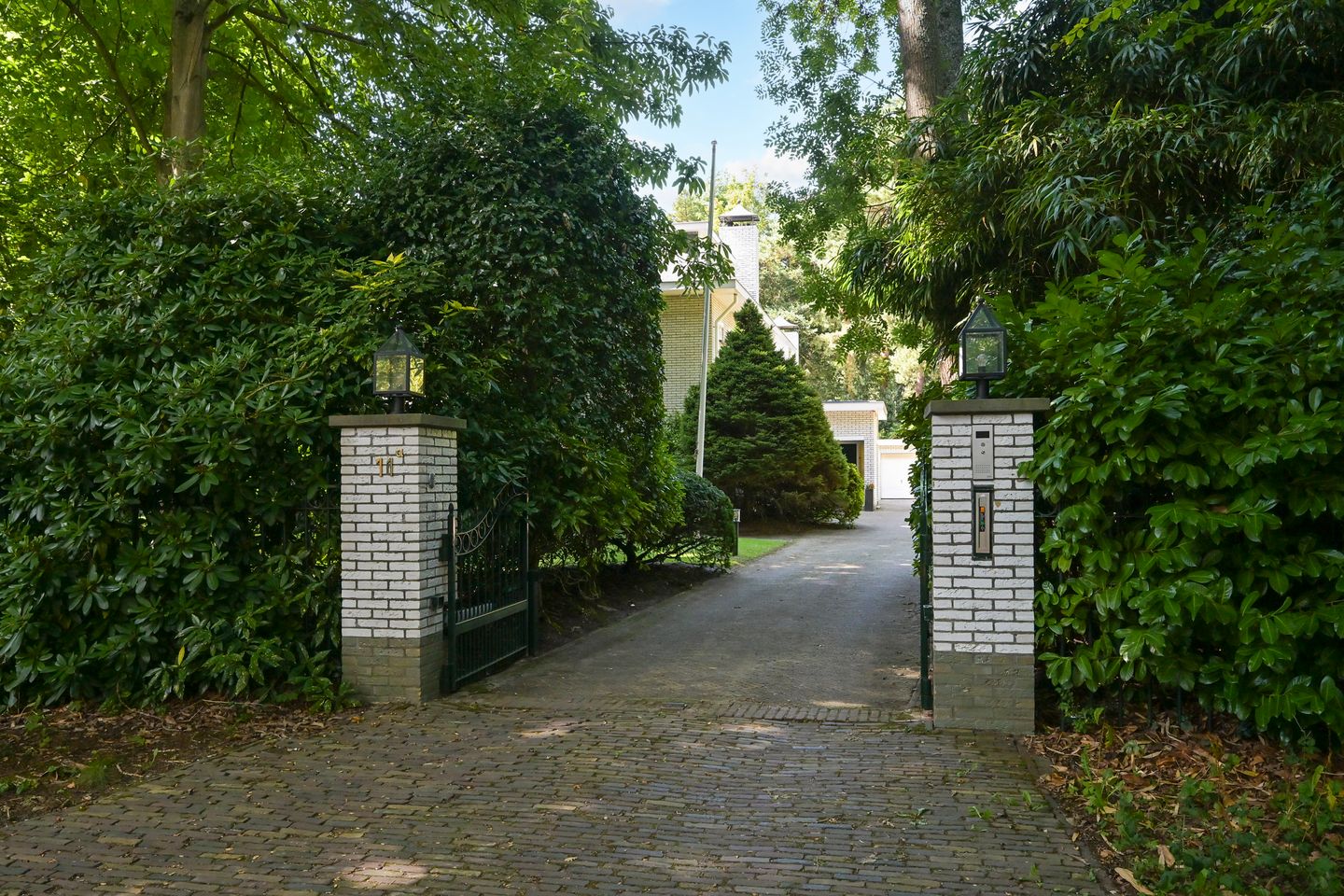 Foto 34 van Van Bronckhorstlaan 11-A