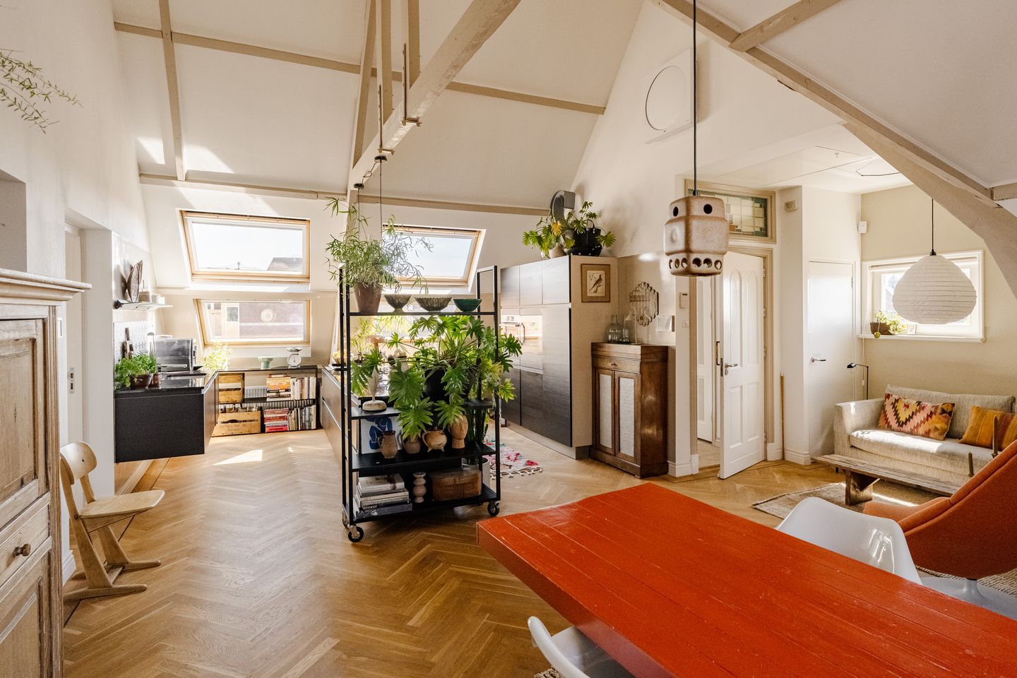 Unique Penthouse with High Ceilings and Sunny Terrace in Haarlem City Centre — 14