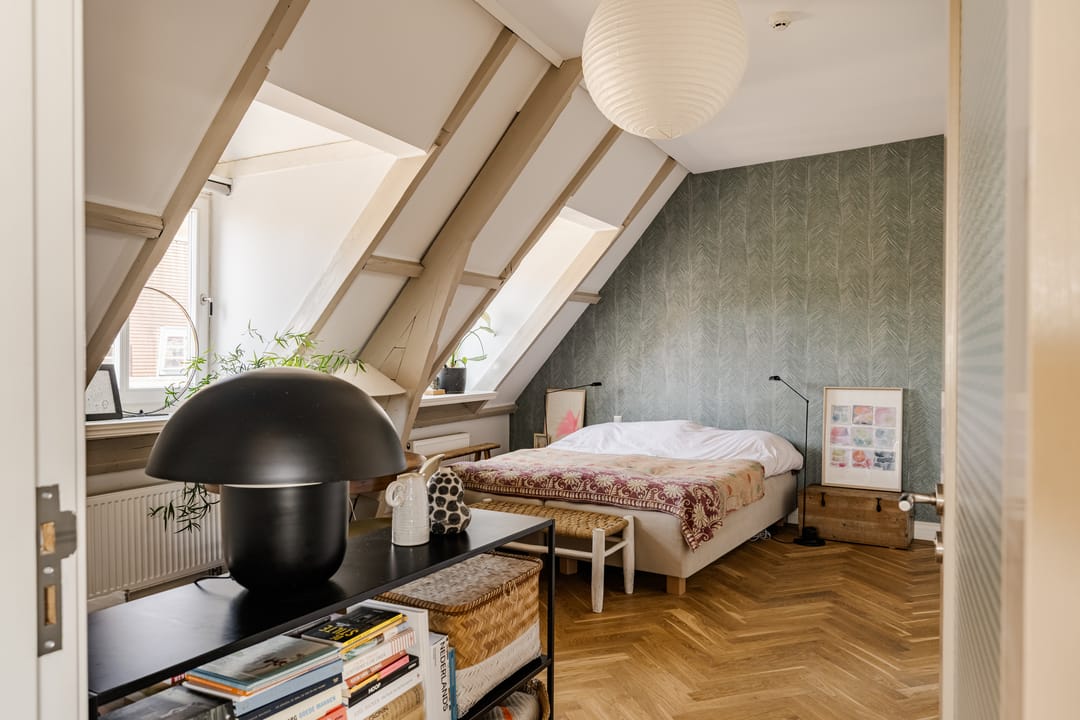 Unique Penthouse with High Ceilings and Sunny Terrace in Haarlem City Centre — 22