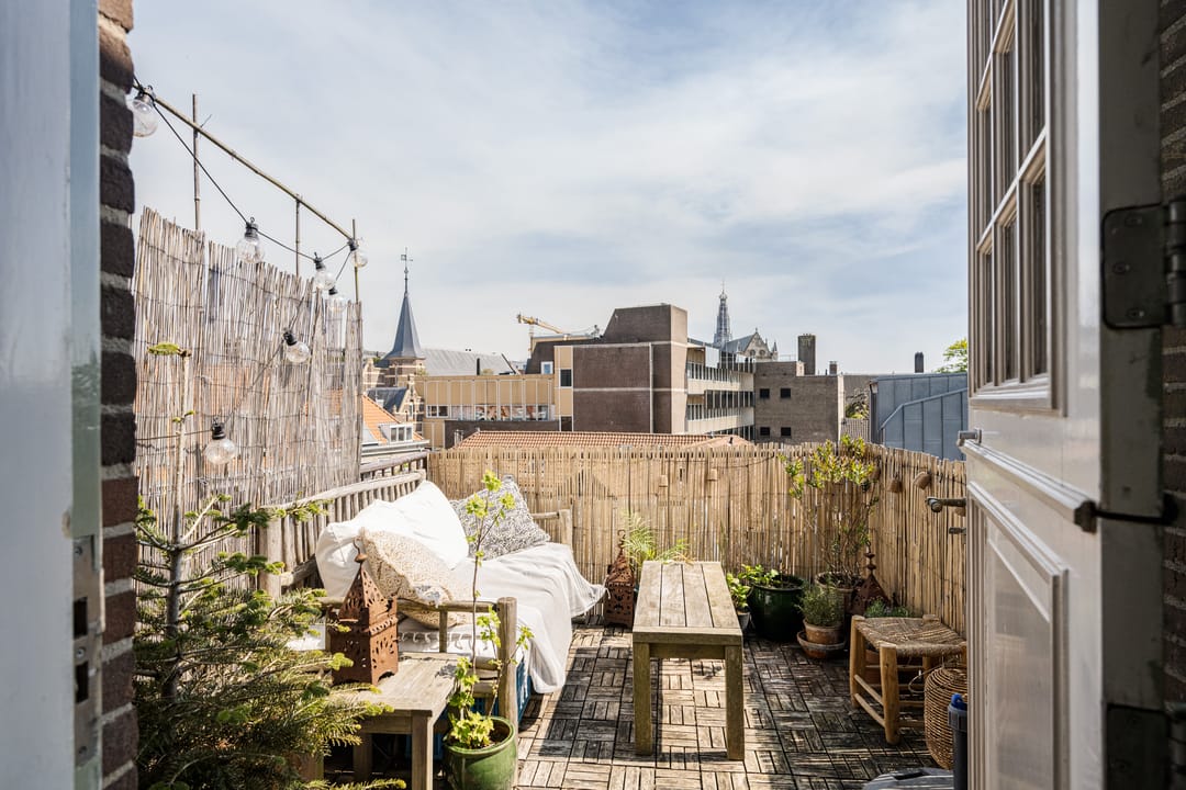 Unique Penthouse with High Ceilings and Sunny Terrace in Haarlem City Centre — 38