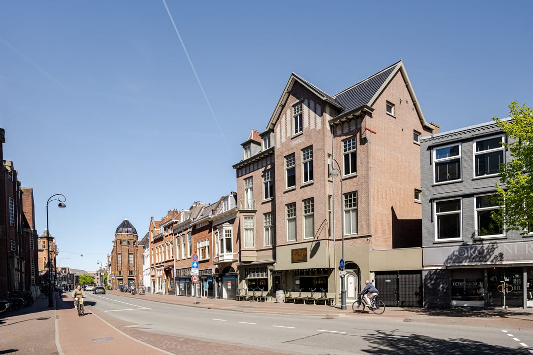 Unique Penthouse with High Ceilings and Sunny Terrace in Haarlem City Centre — 41