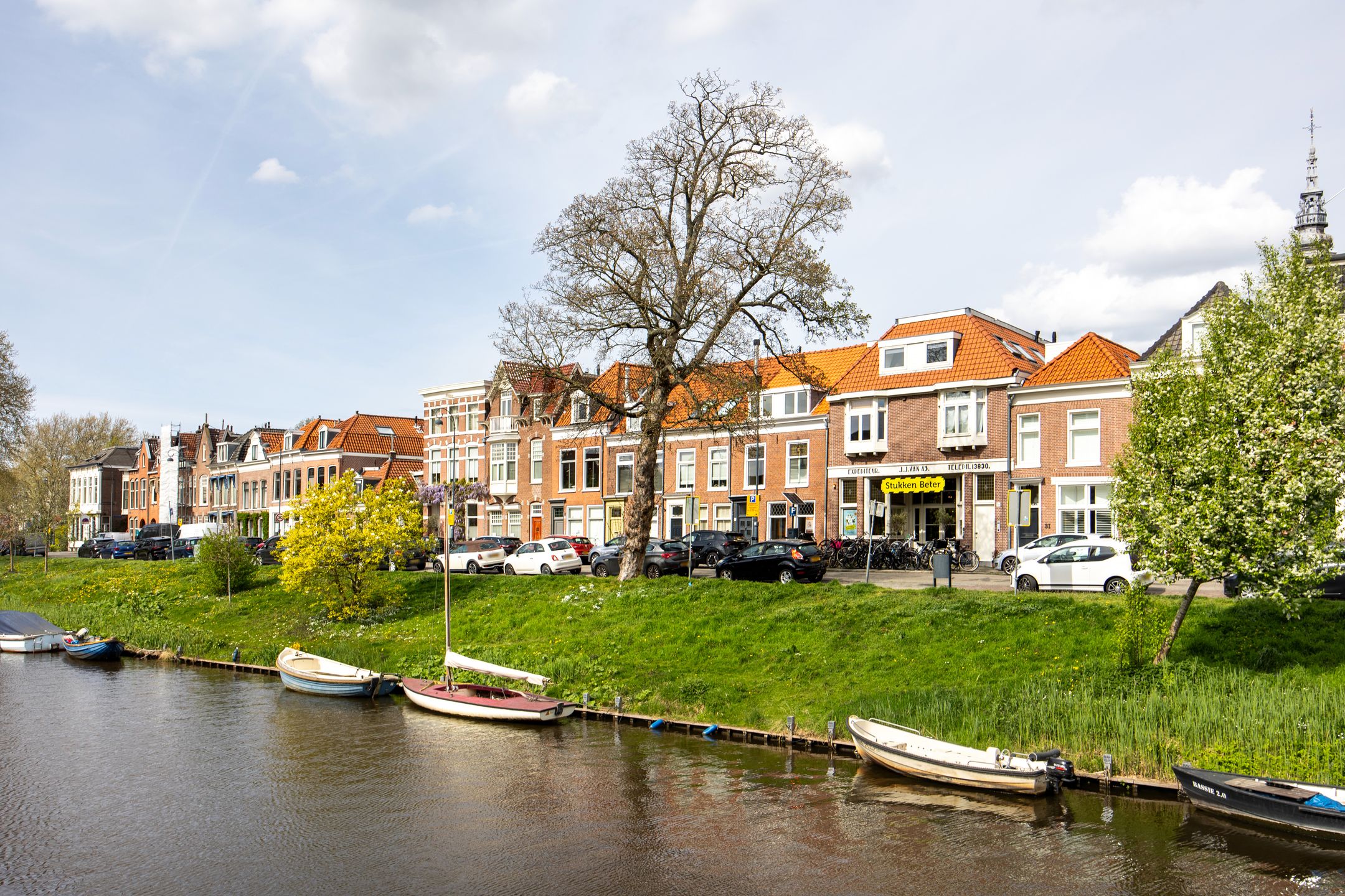 Characteristic canal house with private garden and roof terrace in the historic Vijfhoek of Haarlem — 30