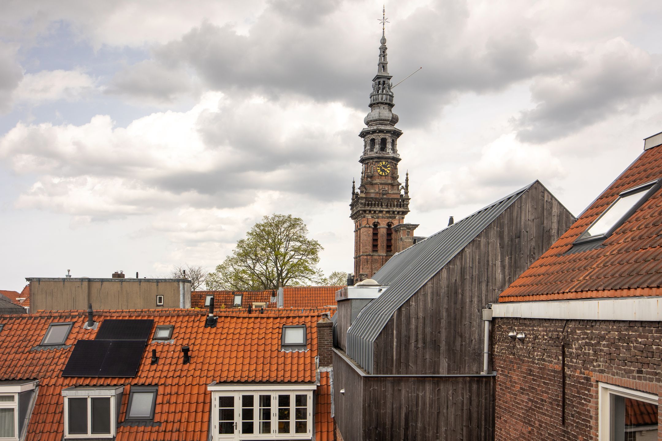 Characteristic canal house with private garden and roof terrace in the historic Vijfhoek of Haarlem — 27