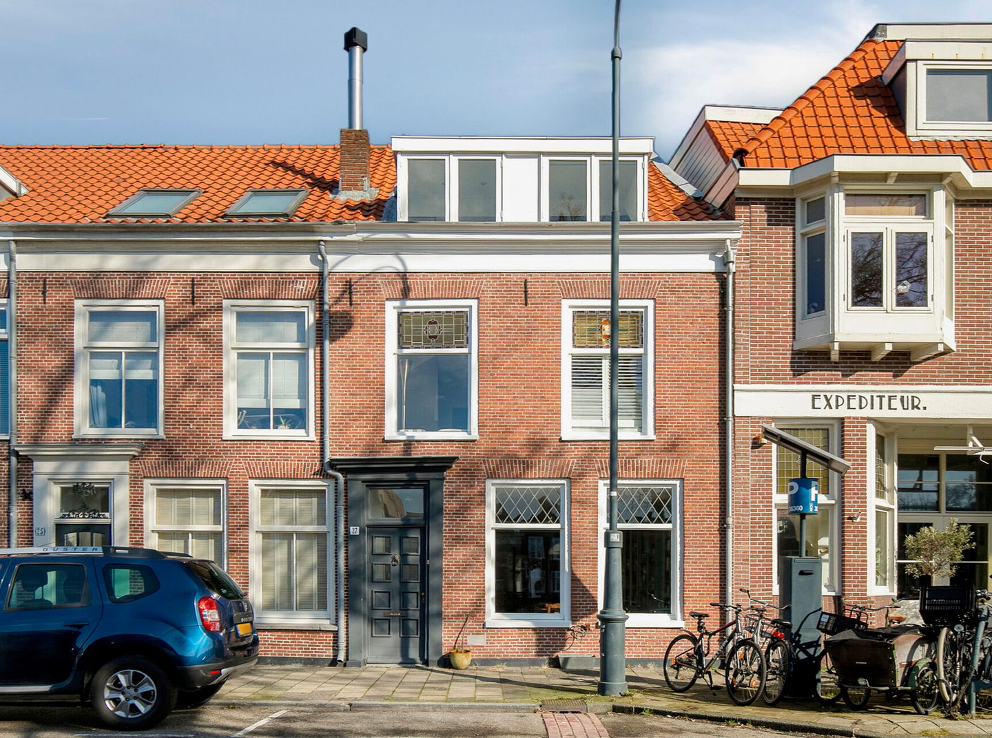 Characteristic canal house with private garden and roof terrace in the historic Vijfhoek of Haarlem — 25