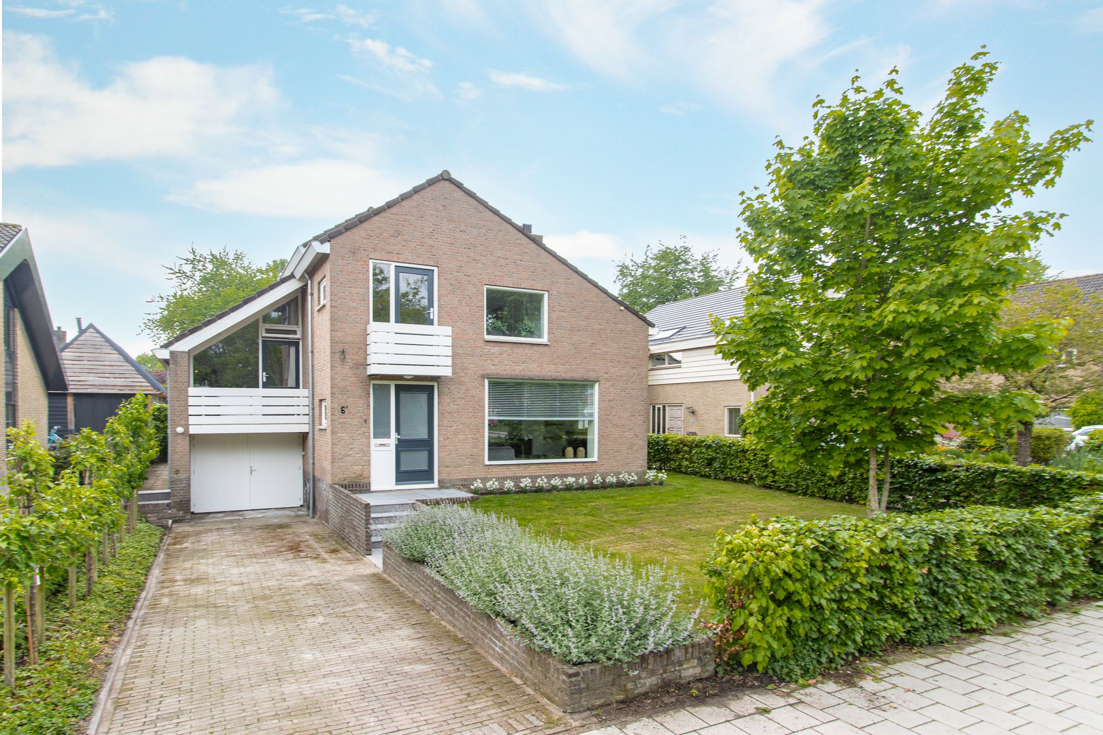 Foto 72 van Gisbert Schairtweg 6-D