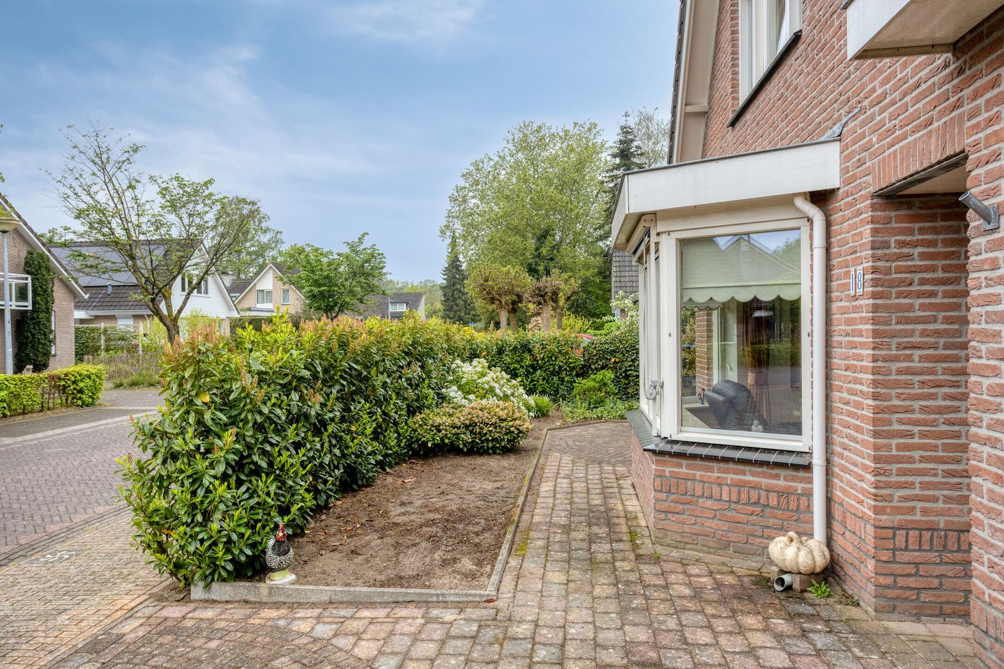 Foto 5 van Dikkerskamp 18
